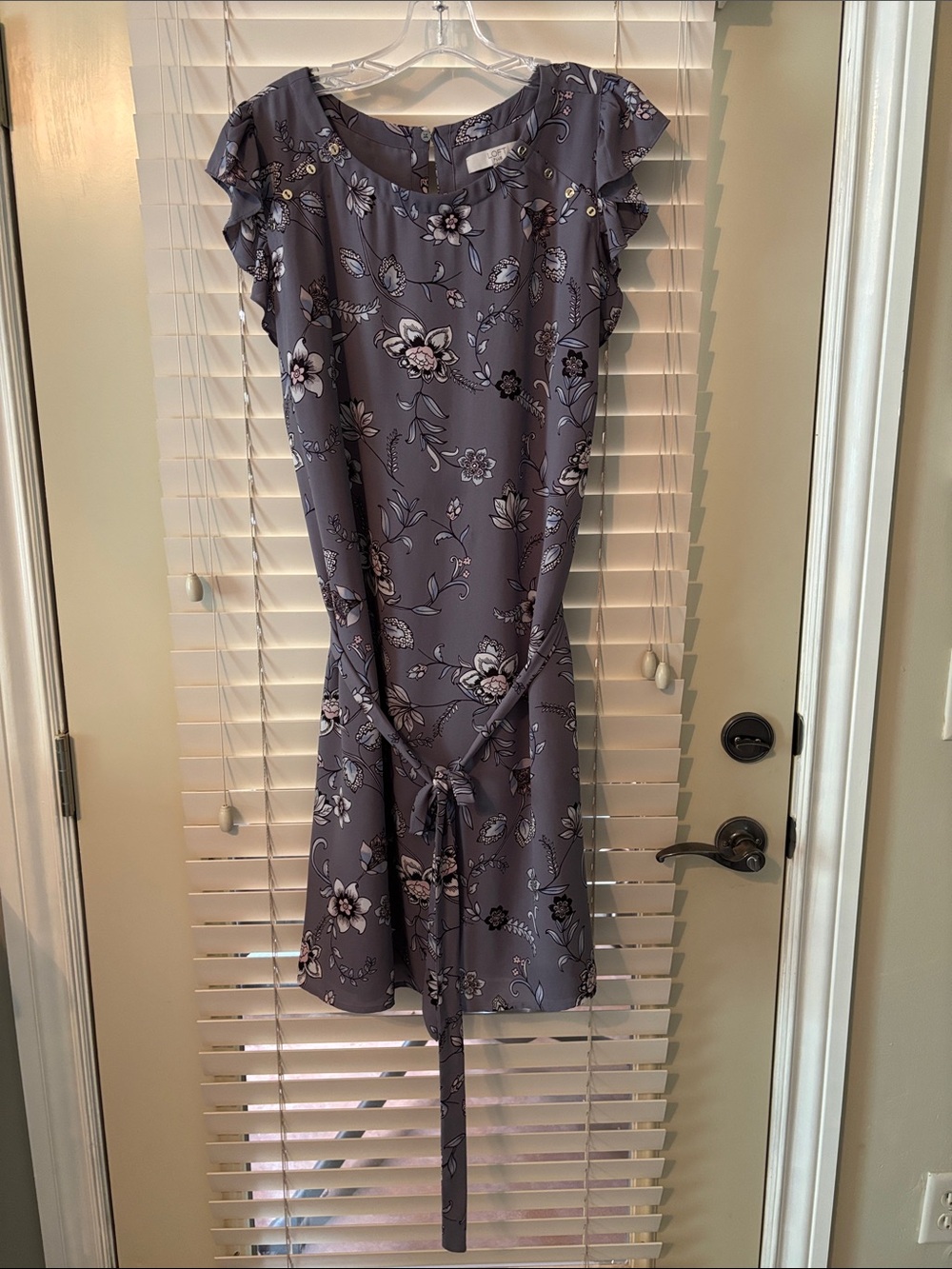 Loft SZ 18 Floral Tie-Waist Flutter Sleeve Dress - light purple with flowers.